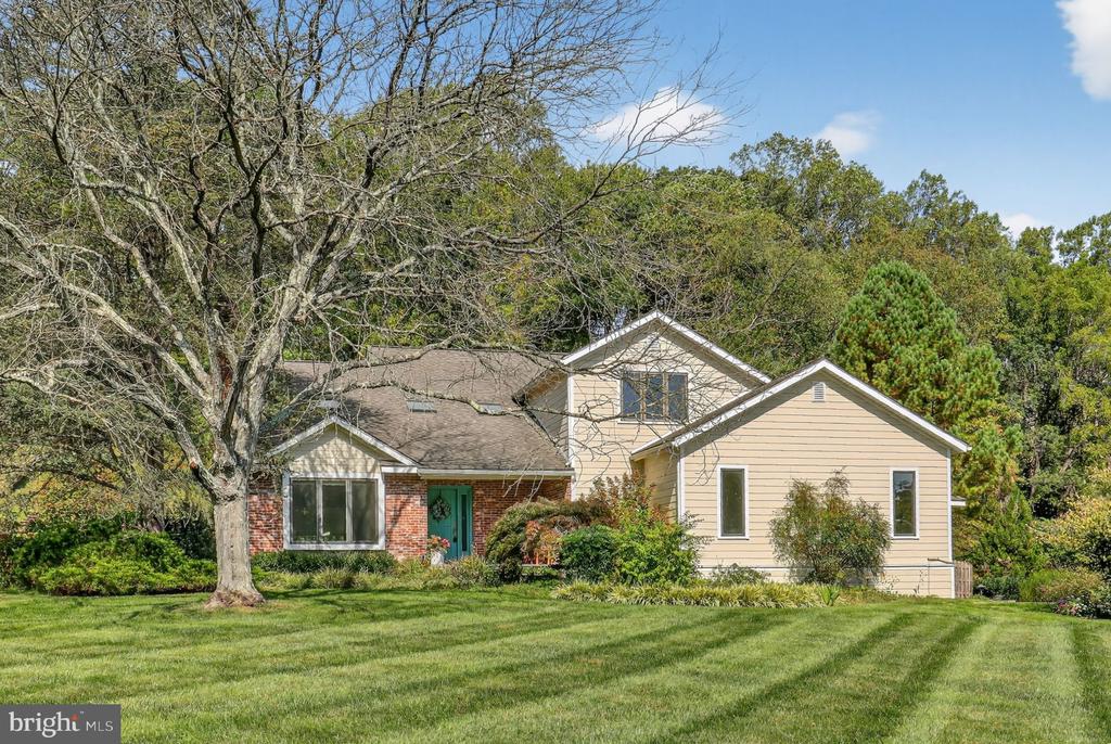 104 HOBSON DRIVE