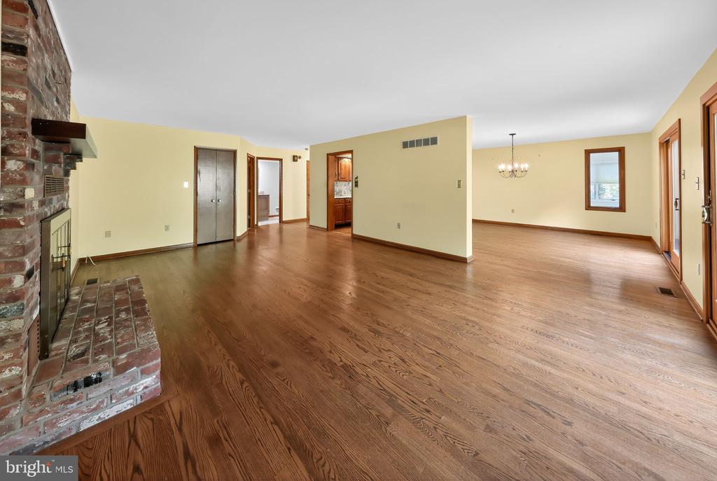 104 HOBSON DRIVE