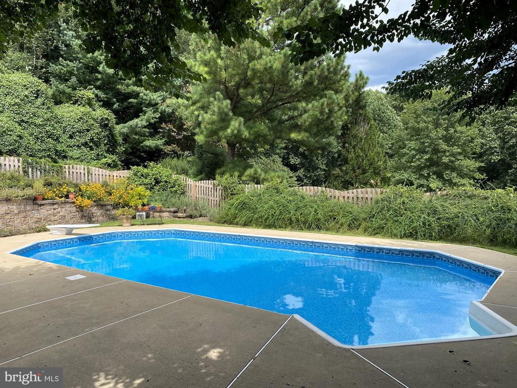 104 HOBSON DRIVE