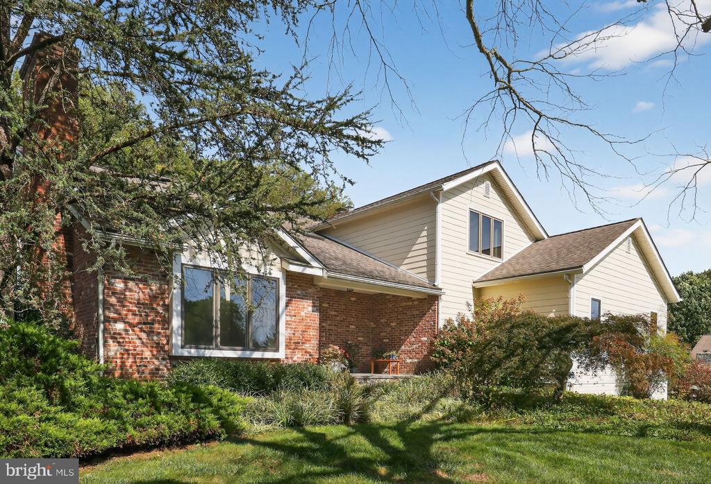 104 HOBSON DRIVE