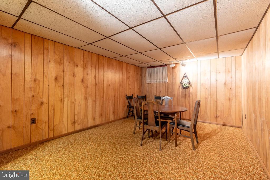 4855 PLUM RUN COURT