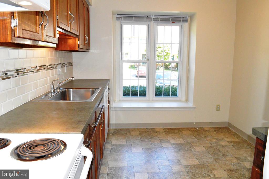 422 BRIARCREEK DRIVE