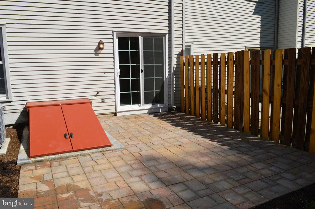 422 BRIARCREEK DRIVE
