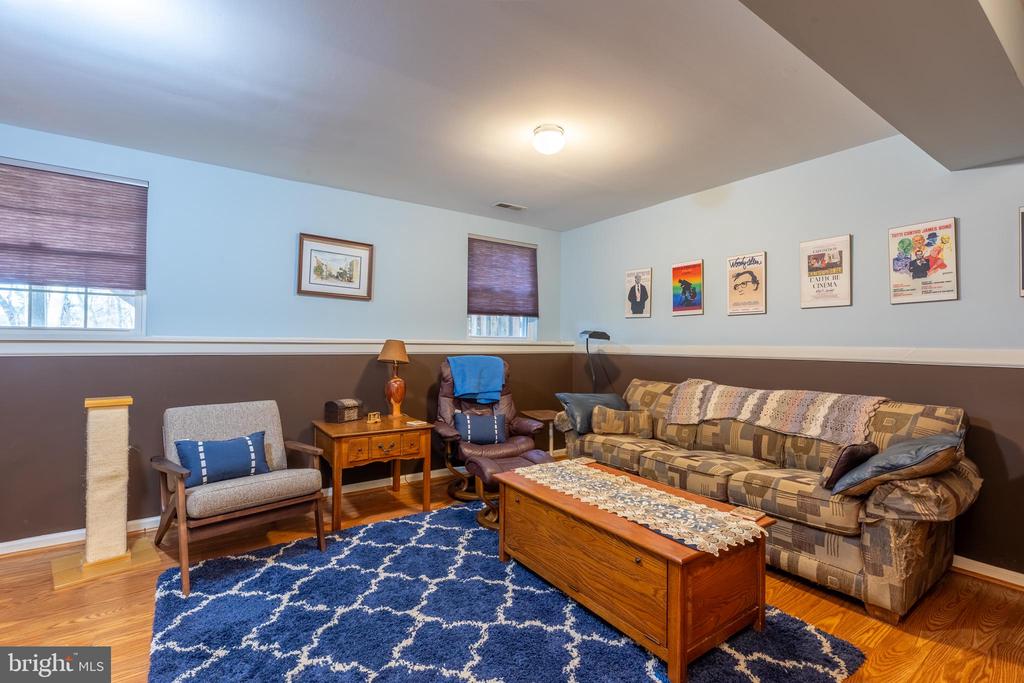 112 MONET CIRCLE