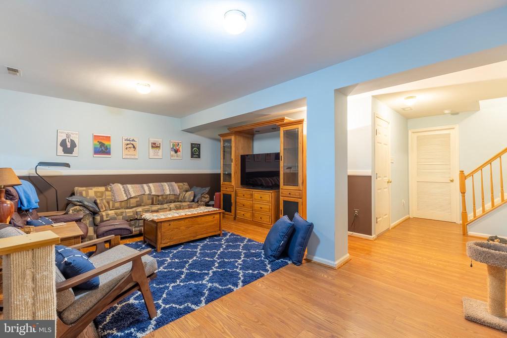 112 MONET CIRCLE