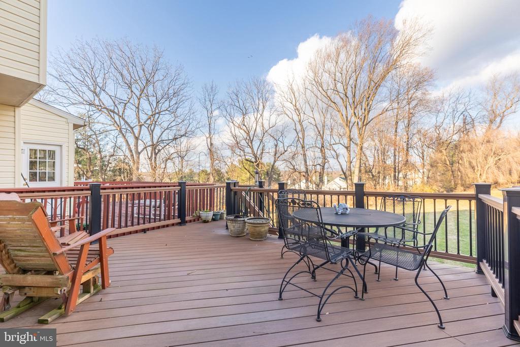112 MONET CIRCLE