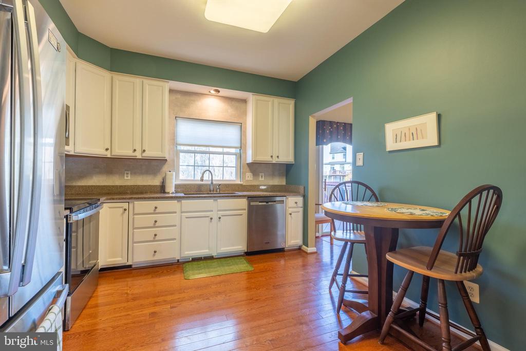 112 MONET CIRCLE