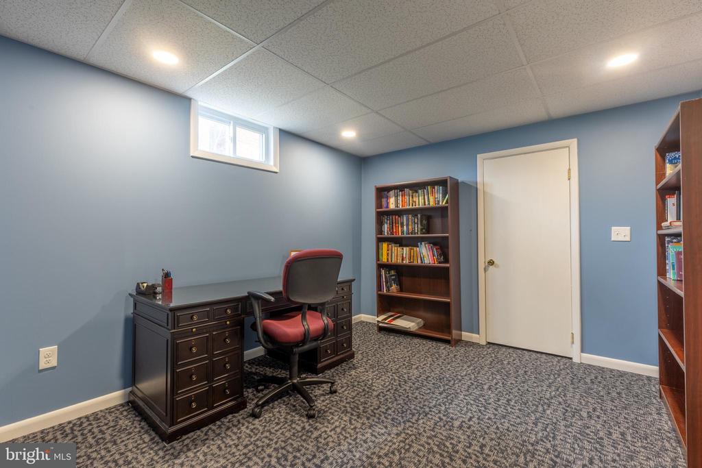 2604 SHEEN ROAD