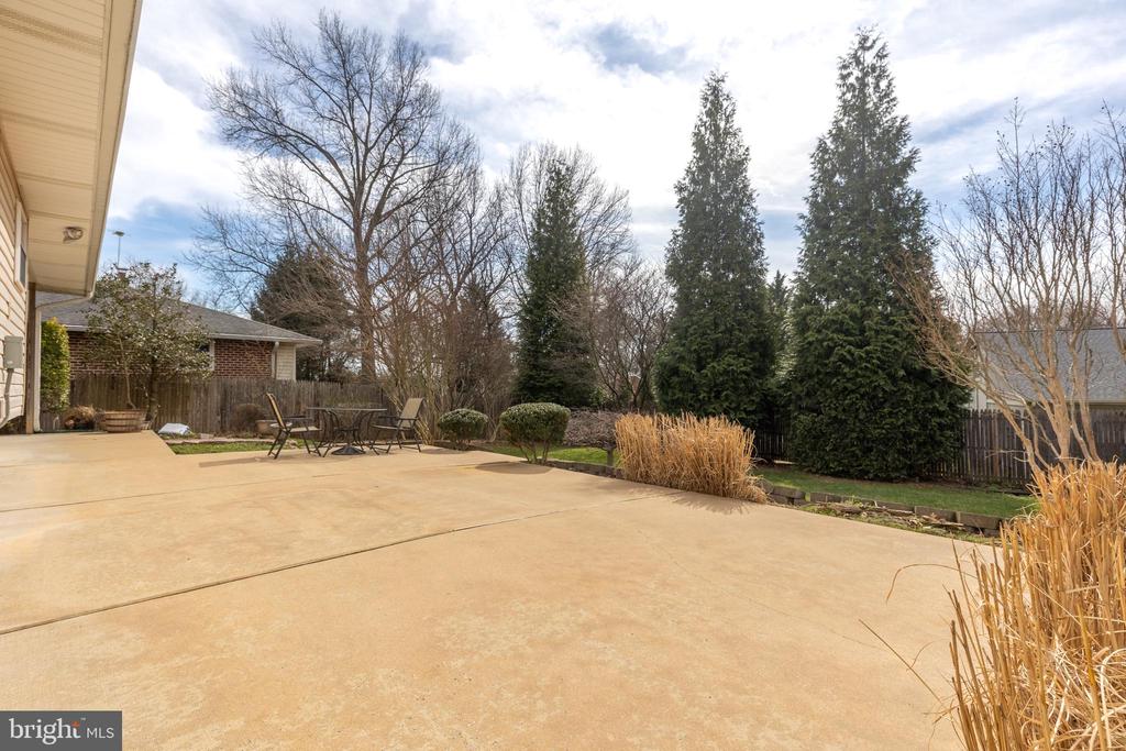 2604 SHEEN ROAD