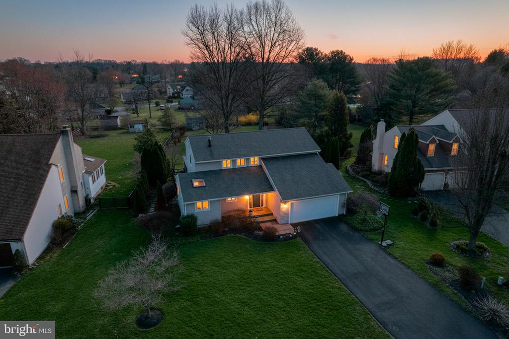 107 COUNTRY FLOWER ROAD