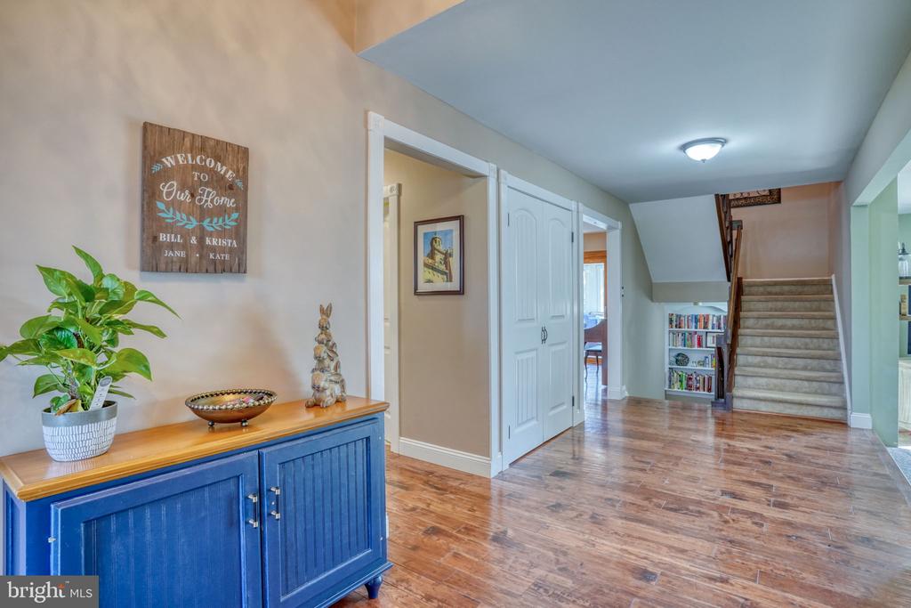 107 COUNTRY FLOWER ROAD