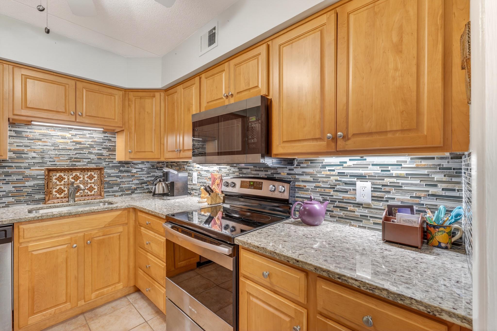 3600 RUSTIC LANE Unit: 215