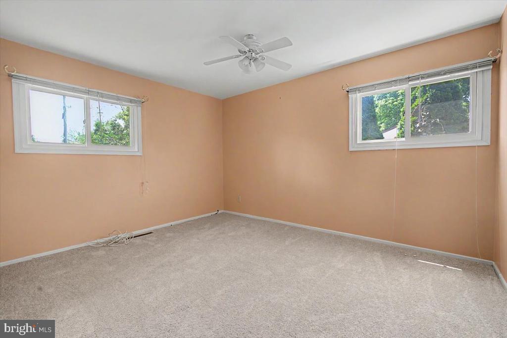 602 SHUE DRIVE