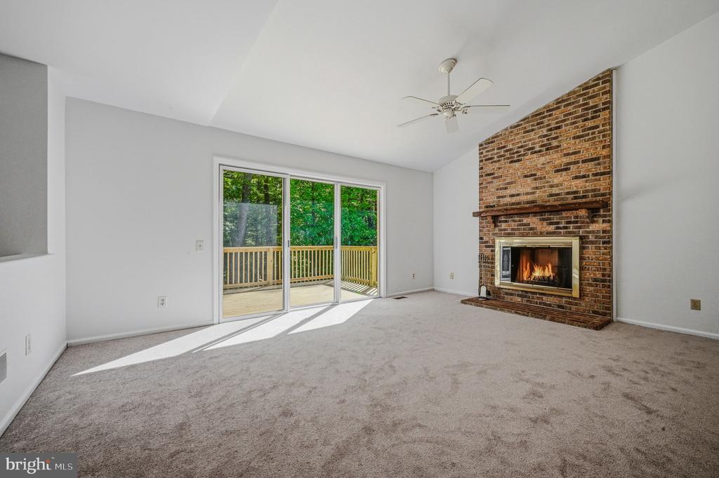 395 ST. REGIS DRIVE