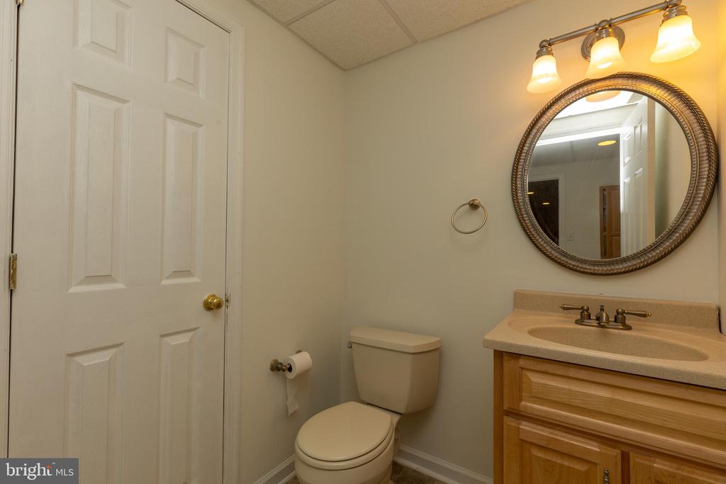 293 CHIPPENHAM LANE