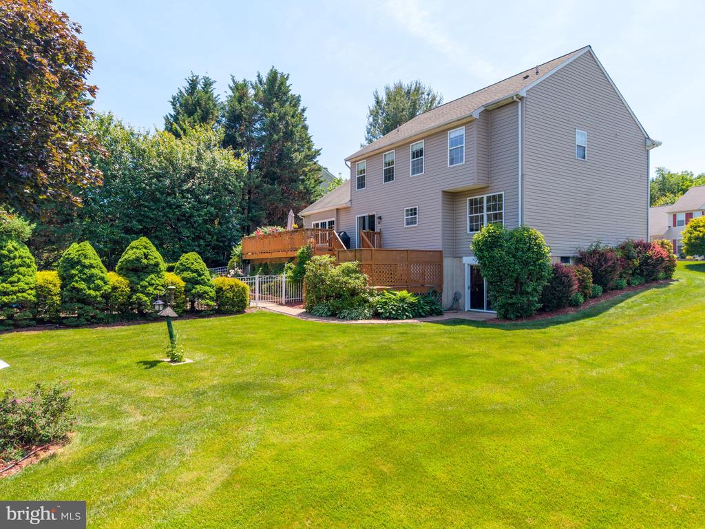 1 SALINA COURT