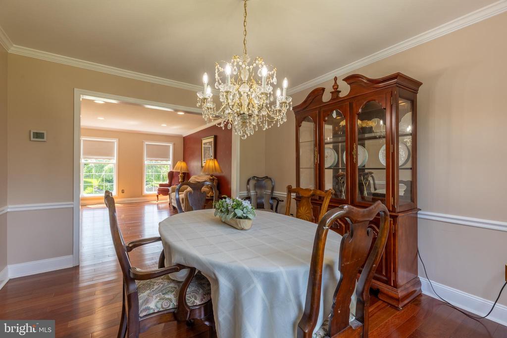 1 SALINA COURT