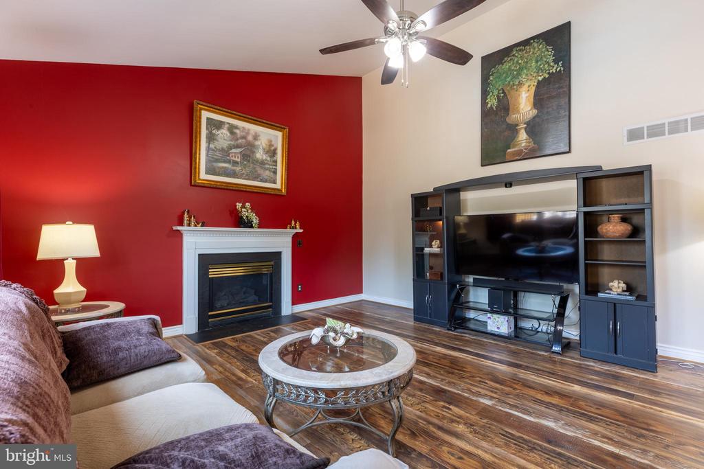 1 SALINA COURT