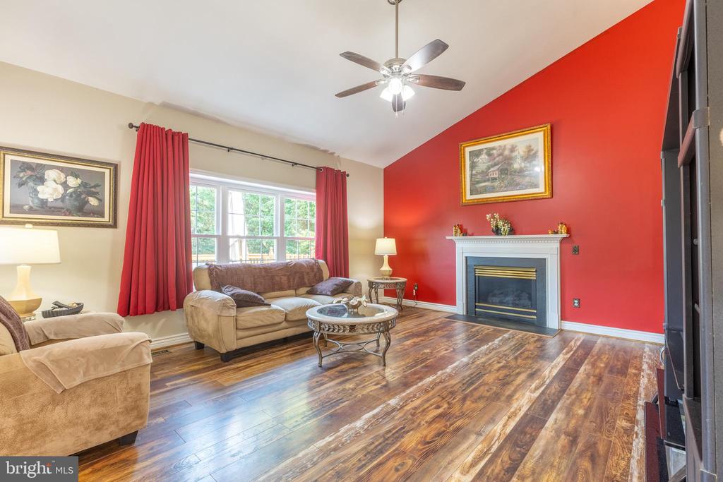 1 SALINA COURT