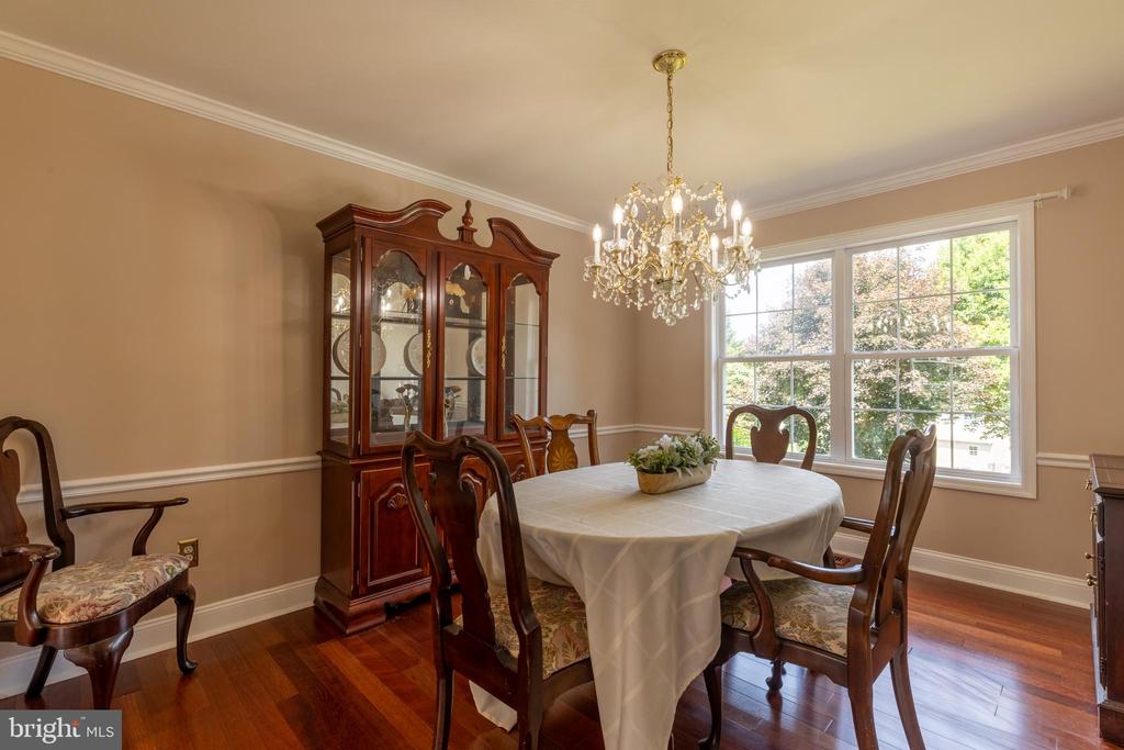1 SALINA COURT