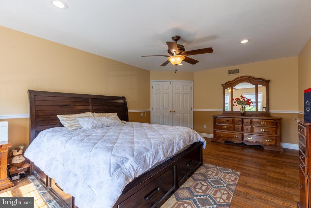 1 SALINA COURT