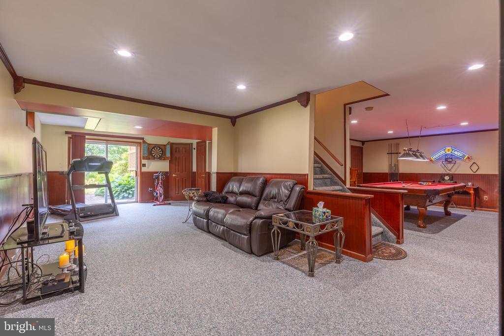 1 SALINA COURT