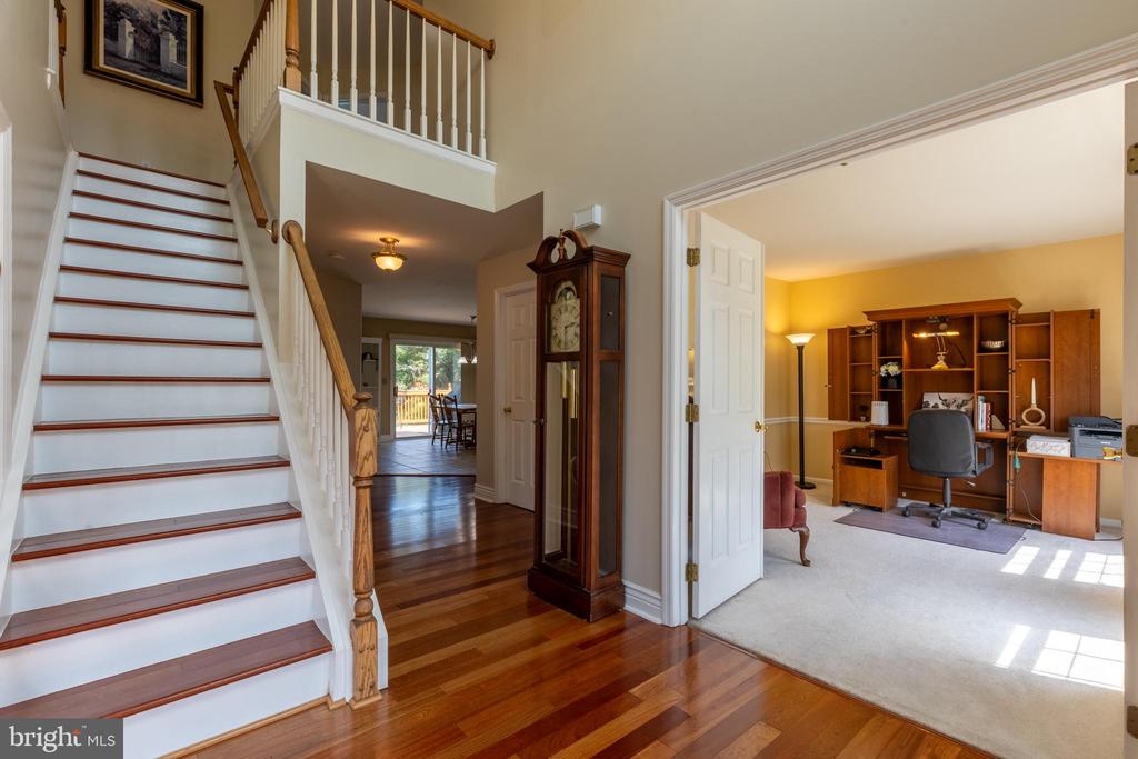 1 SALINA COURT