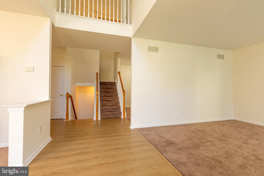 613 PEPPERBUSH COURT