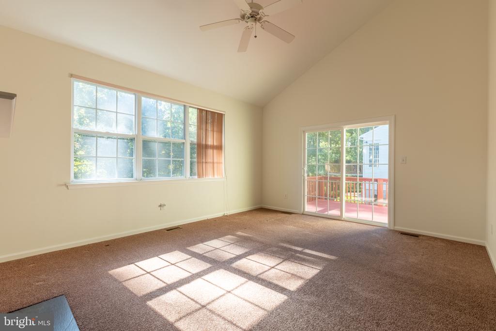 613 PEPPERBUSH COURT