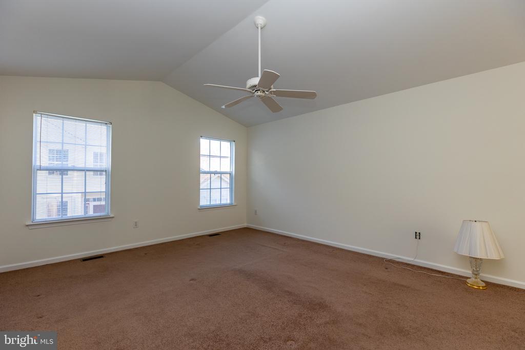 613 PEPPERBUSH COURT