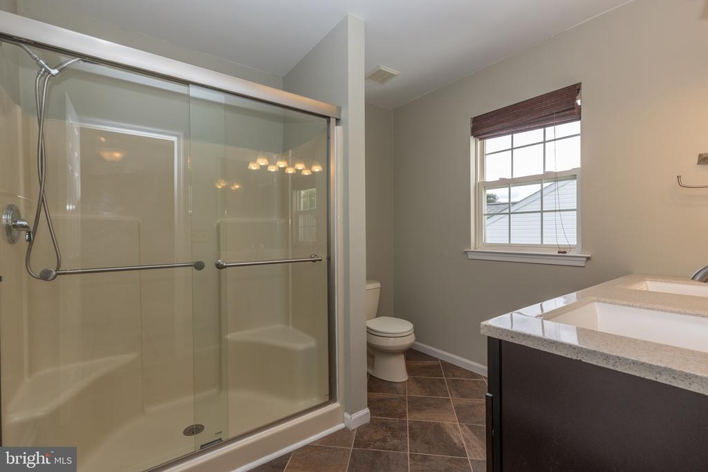 223 E FLAGSTONE DRIVE