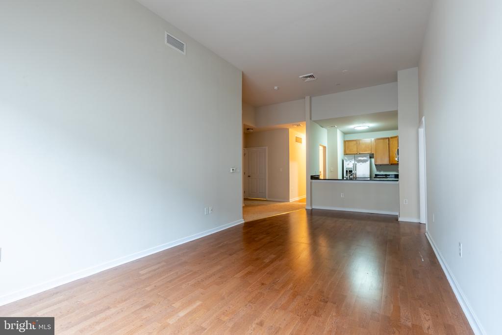 530 HARLAN BOULEVARD Unit: G321