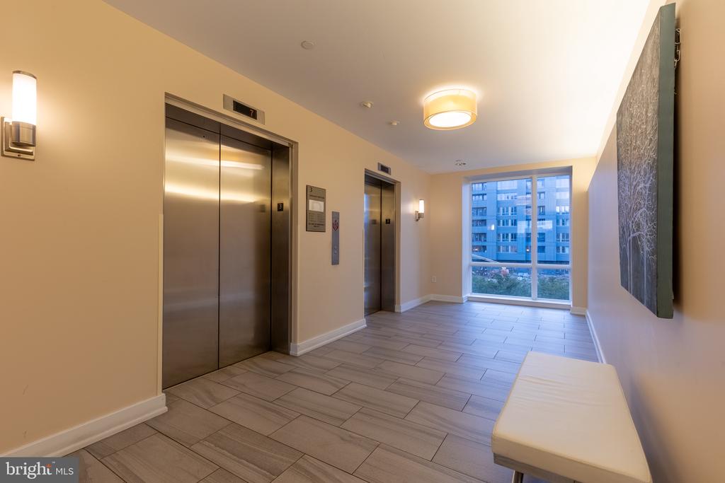 530 HARLAN BOULEVARD Unit: G321