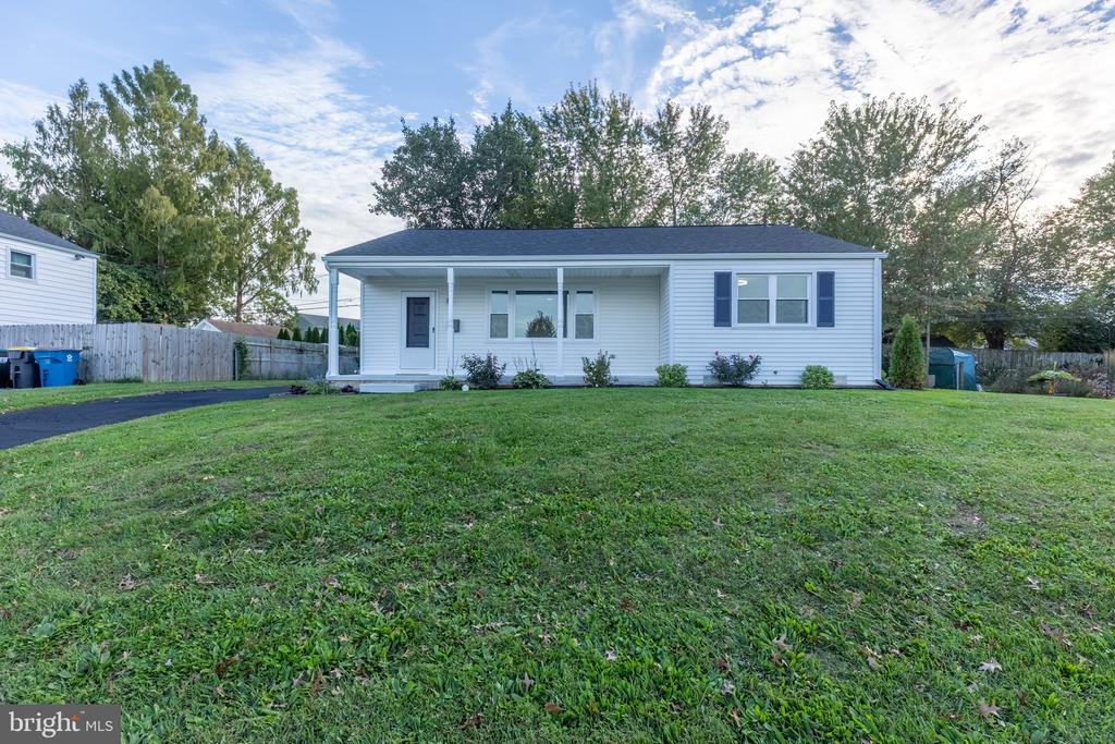 111 S DILLWYN ROAD