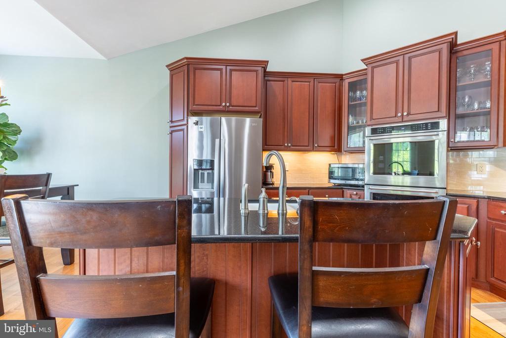 355 CARLISLE DRIVE