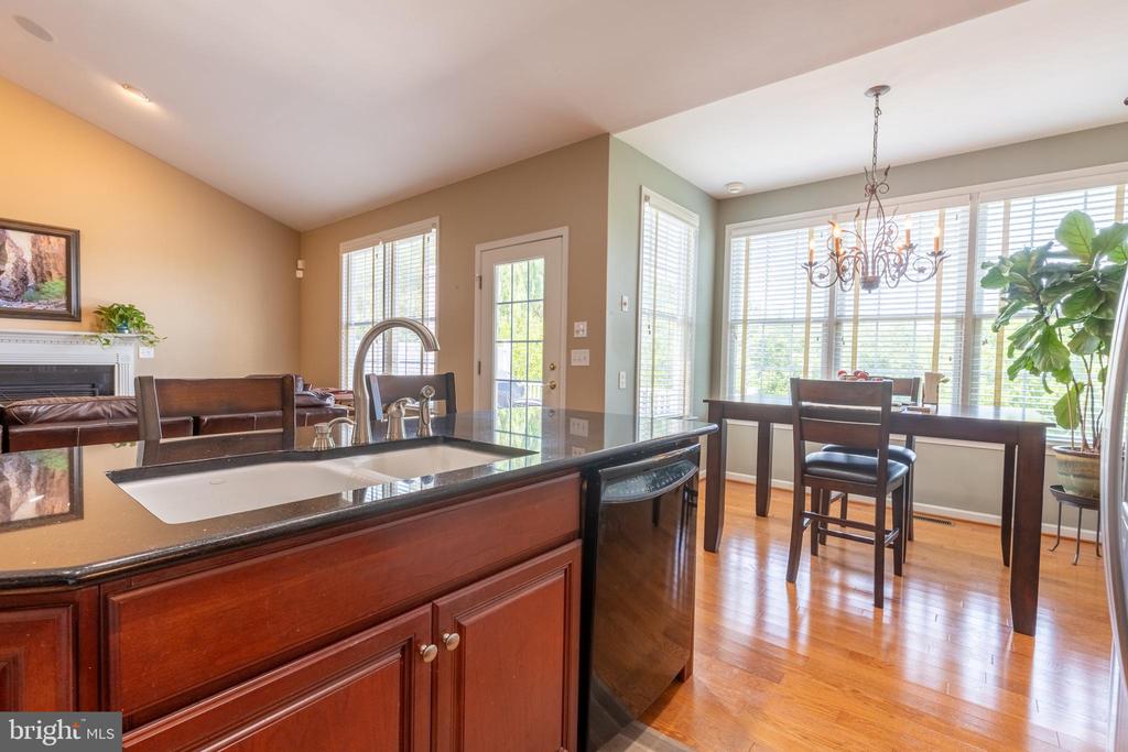 355 CARLISLE DRIVE