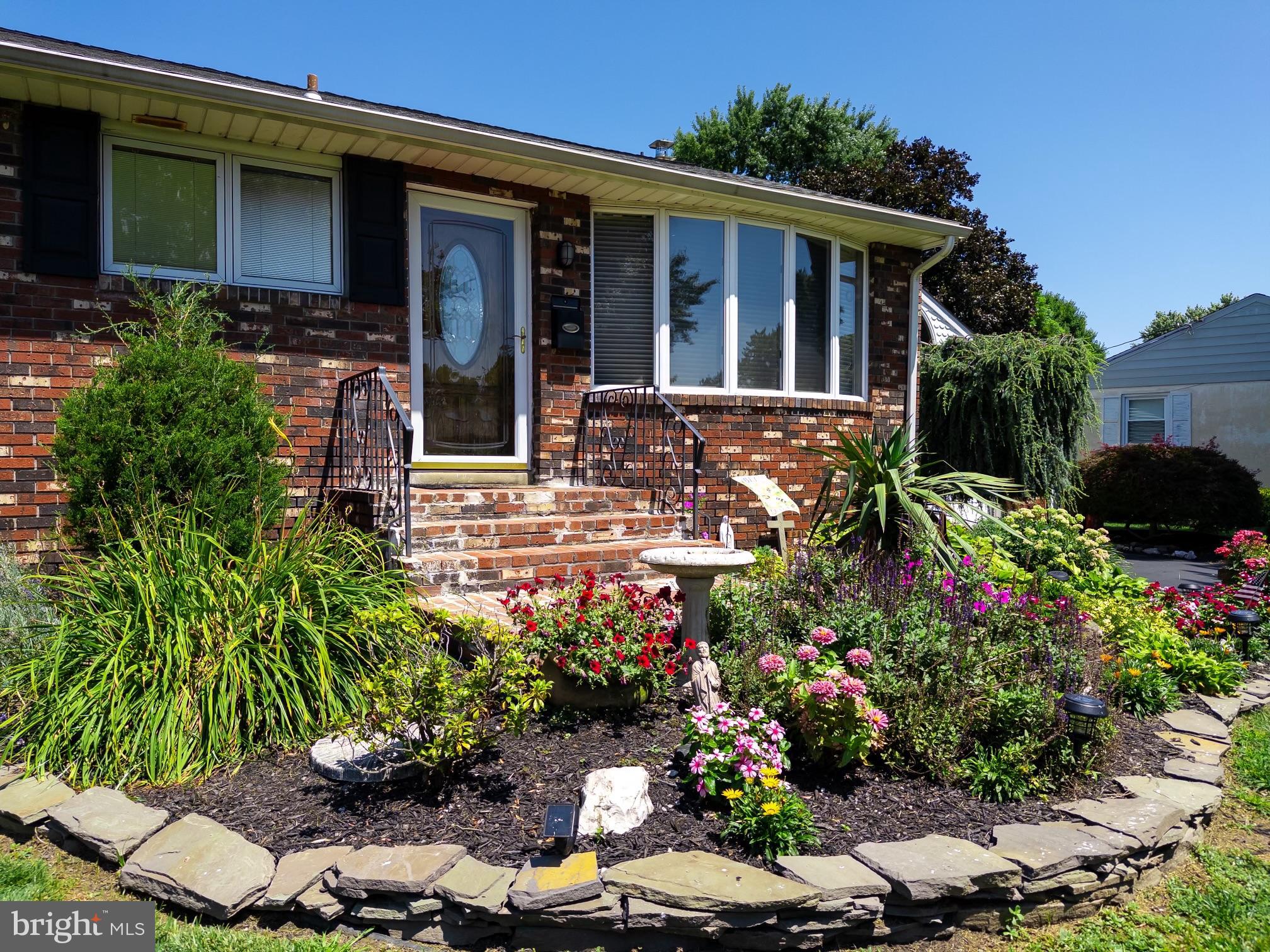 2058 TERRACE DRIVE