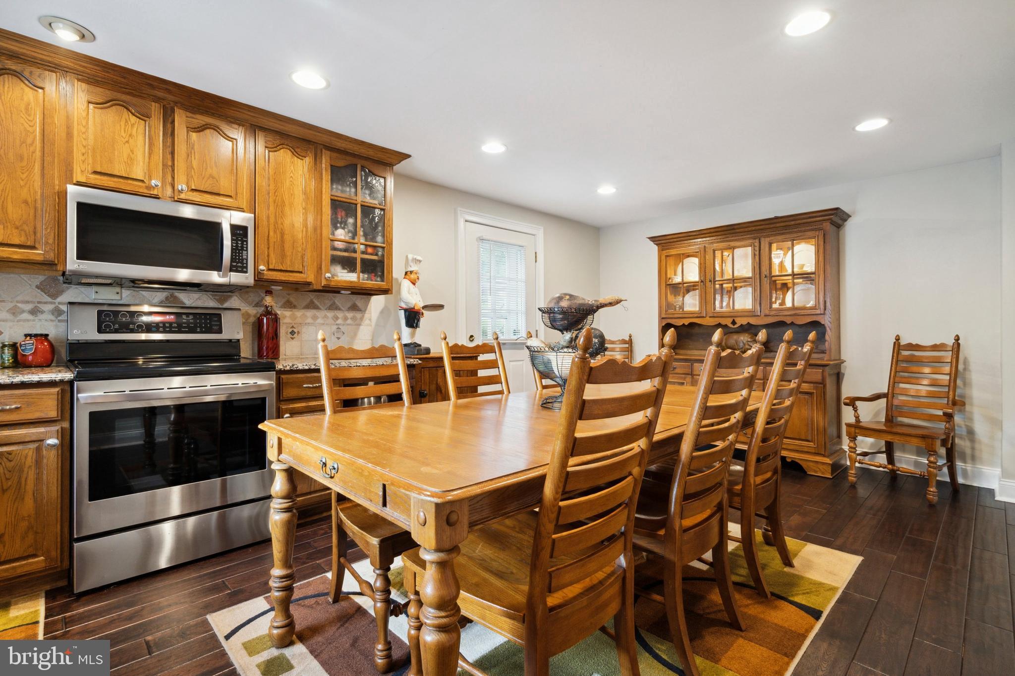 145 STRATFORD DRIVE