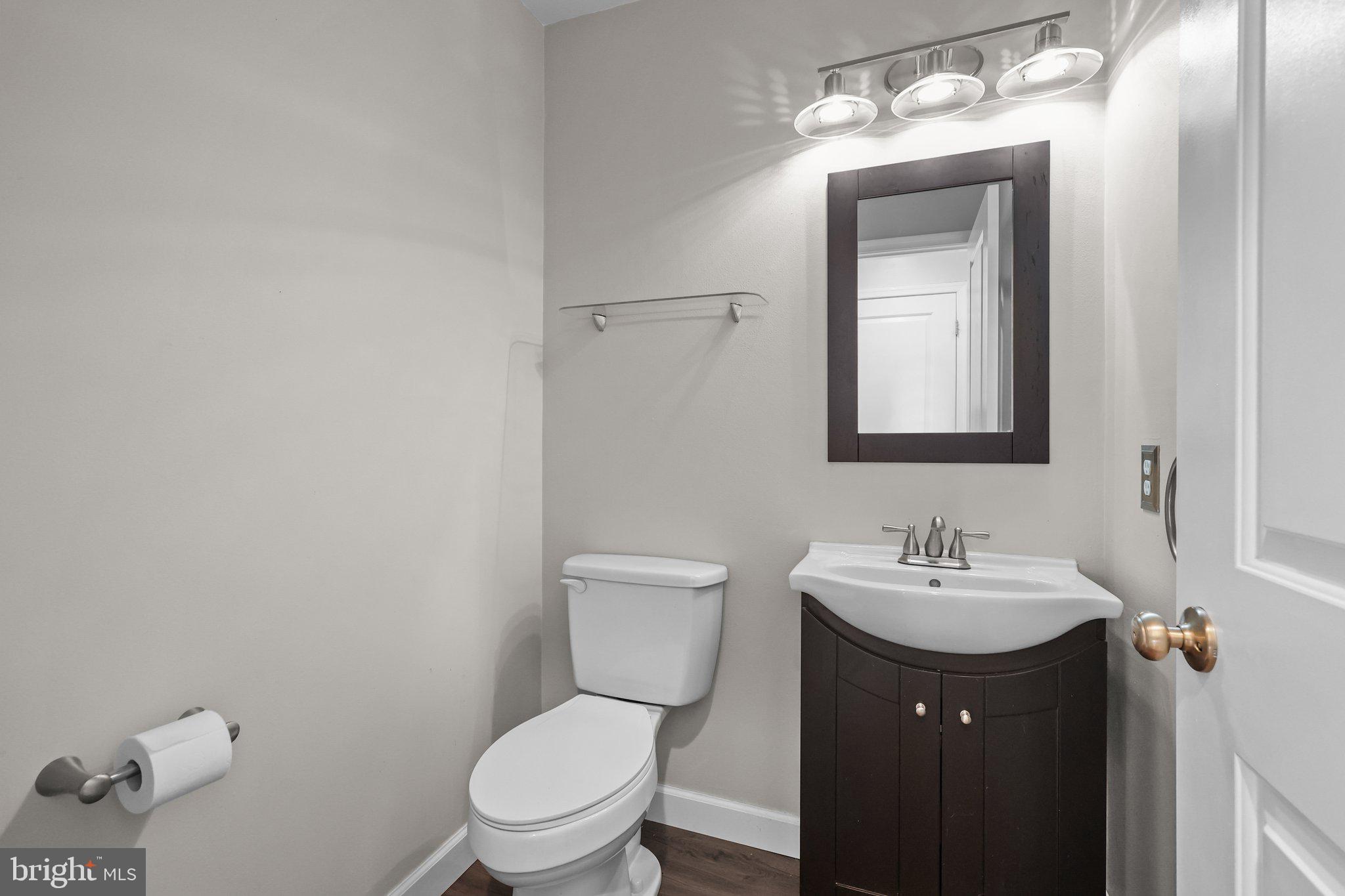 139 Carousel Cir