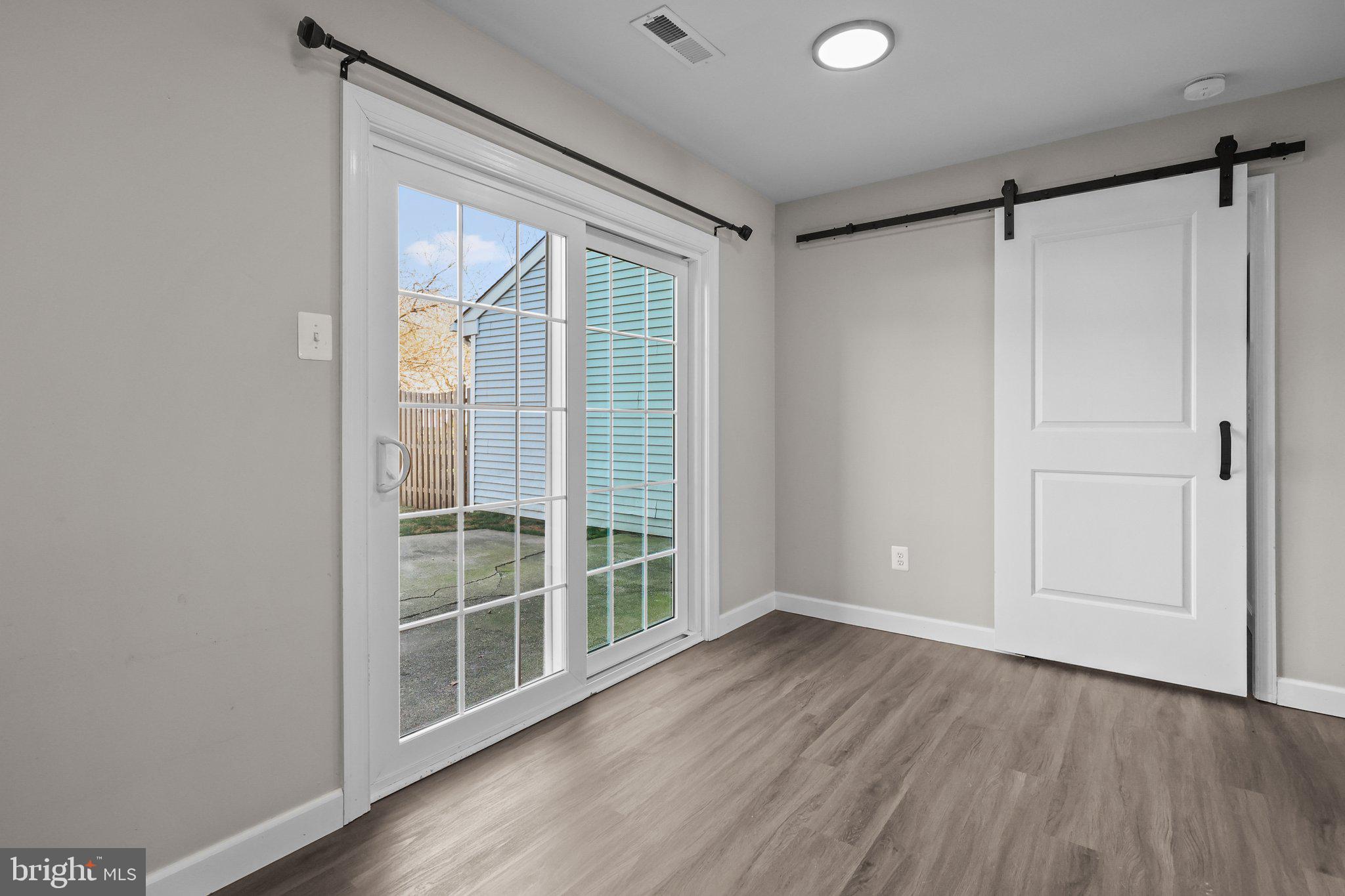 139 Carousel Cir