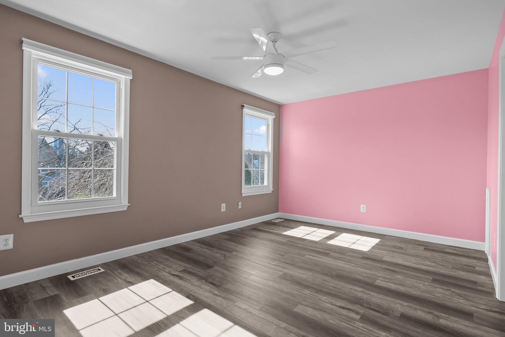 139 Carousel Cir