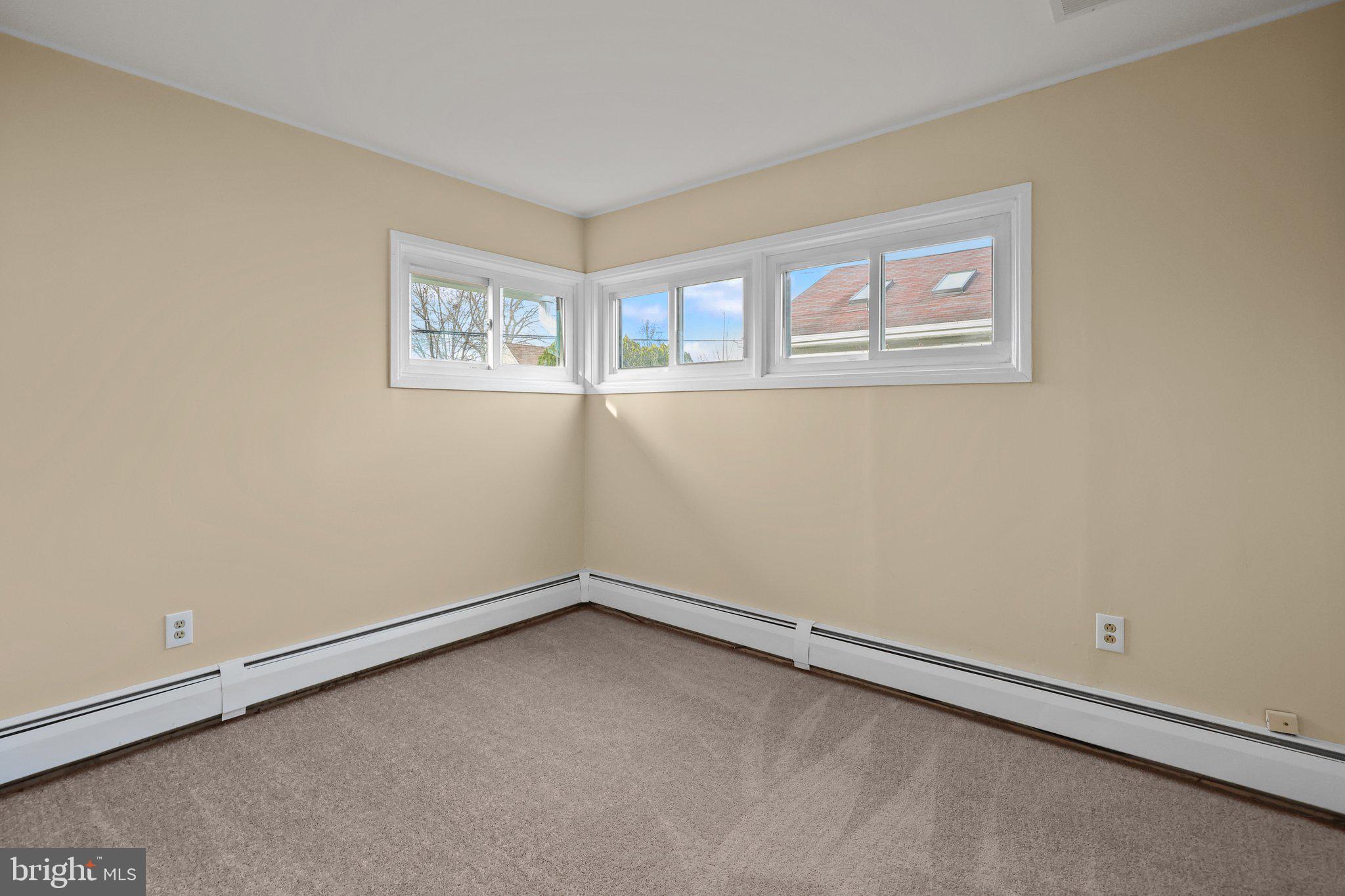 45 Quaker Hill Rd