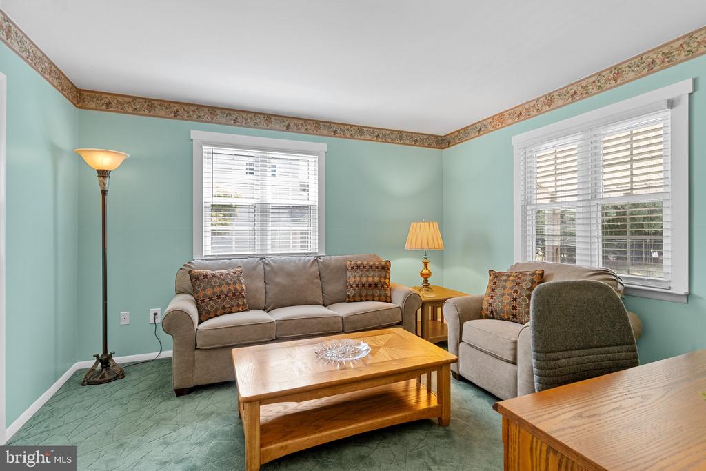208 Wellington Dr