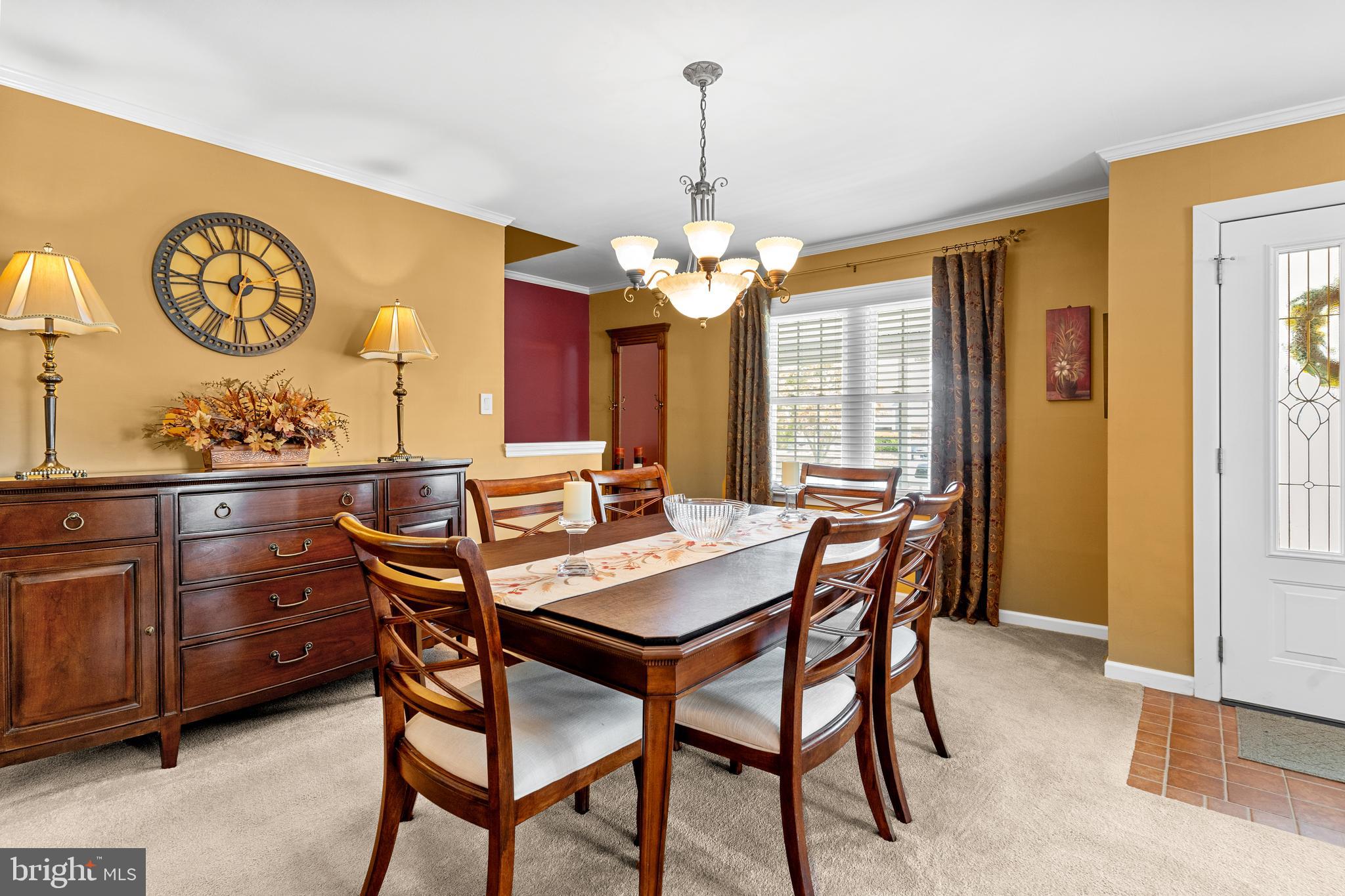 208 Wellington Dr
