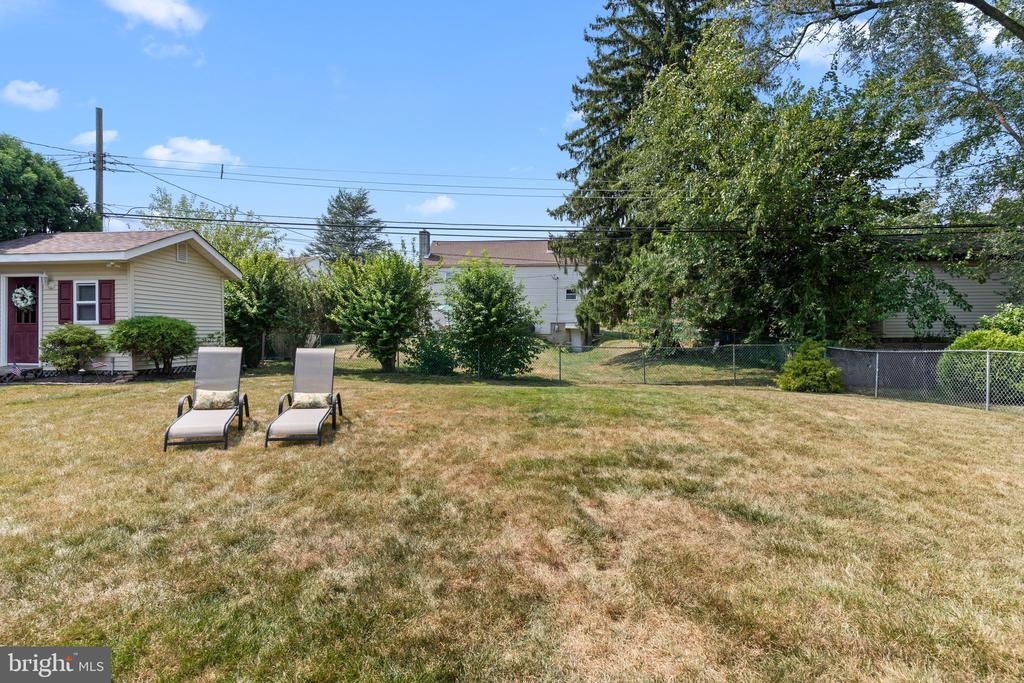 208 Wellington Dr