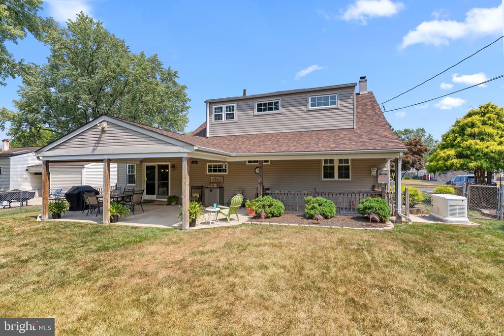 208 Wellington Dr