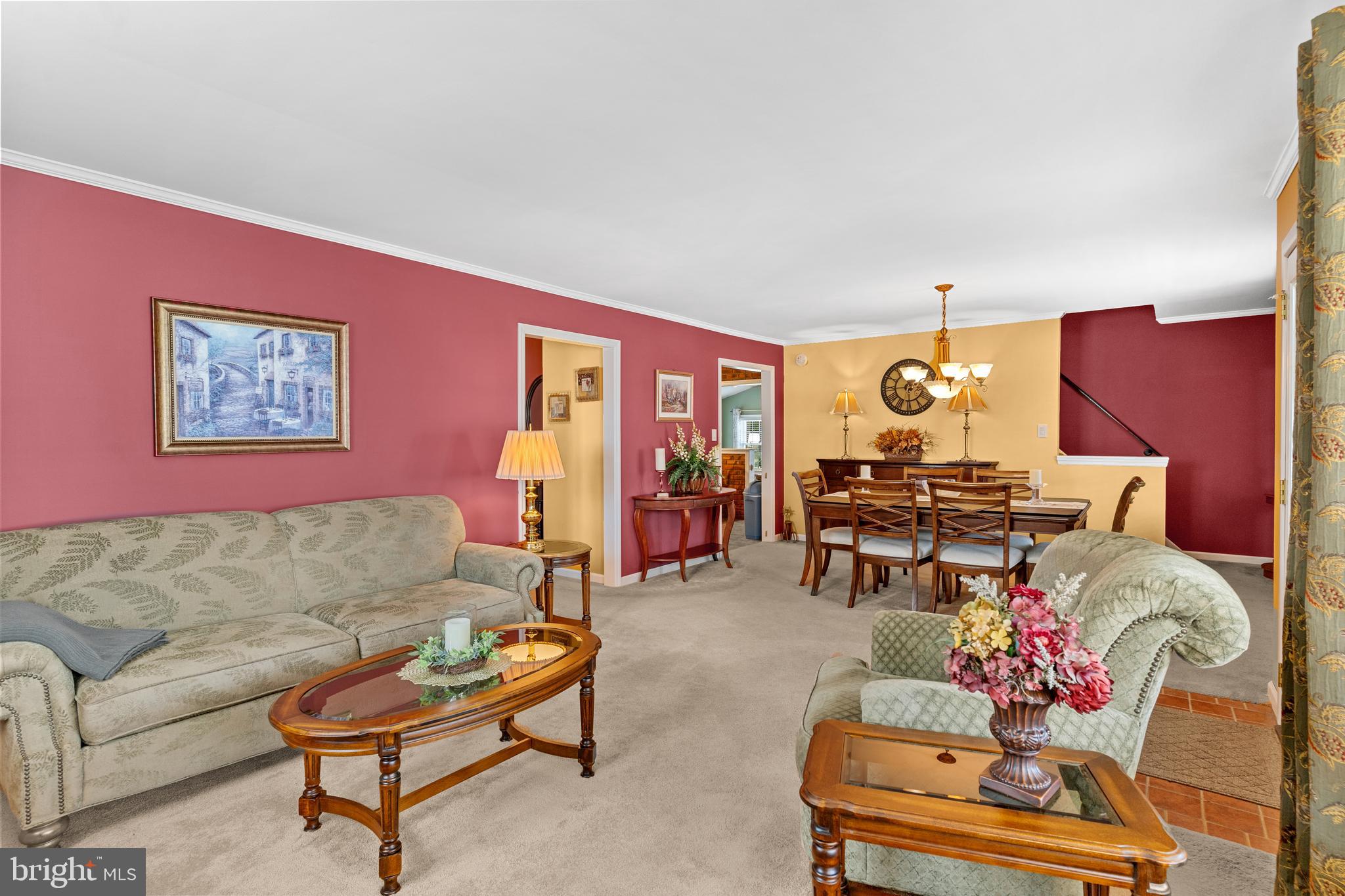 208 Wellington Dr
