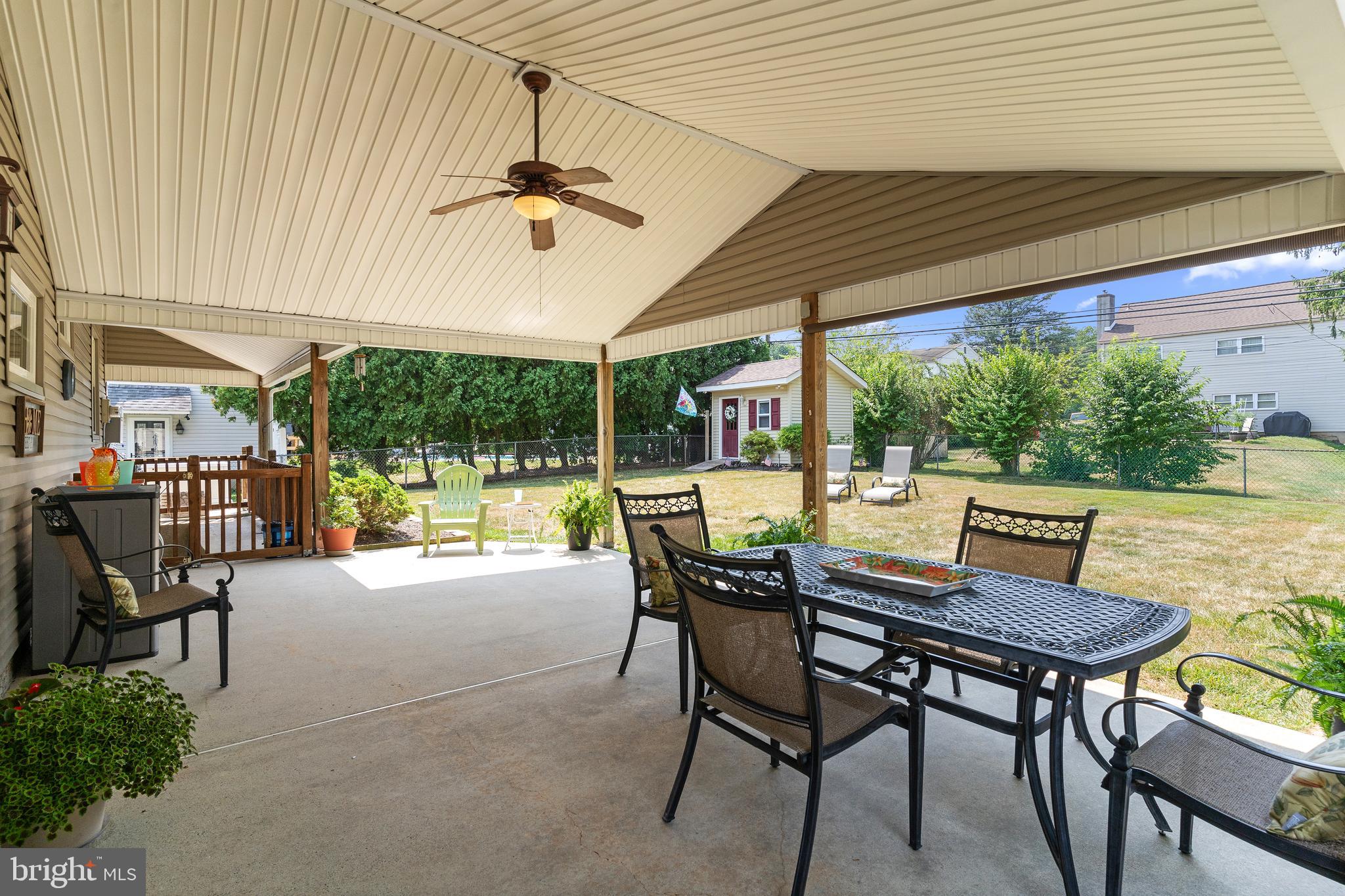 208 Wellington Dr