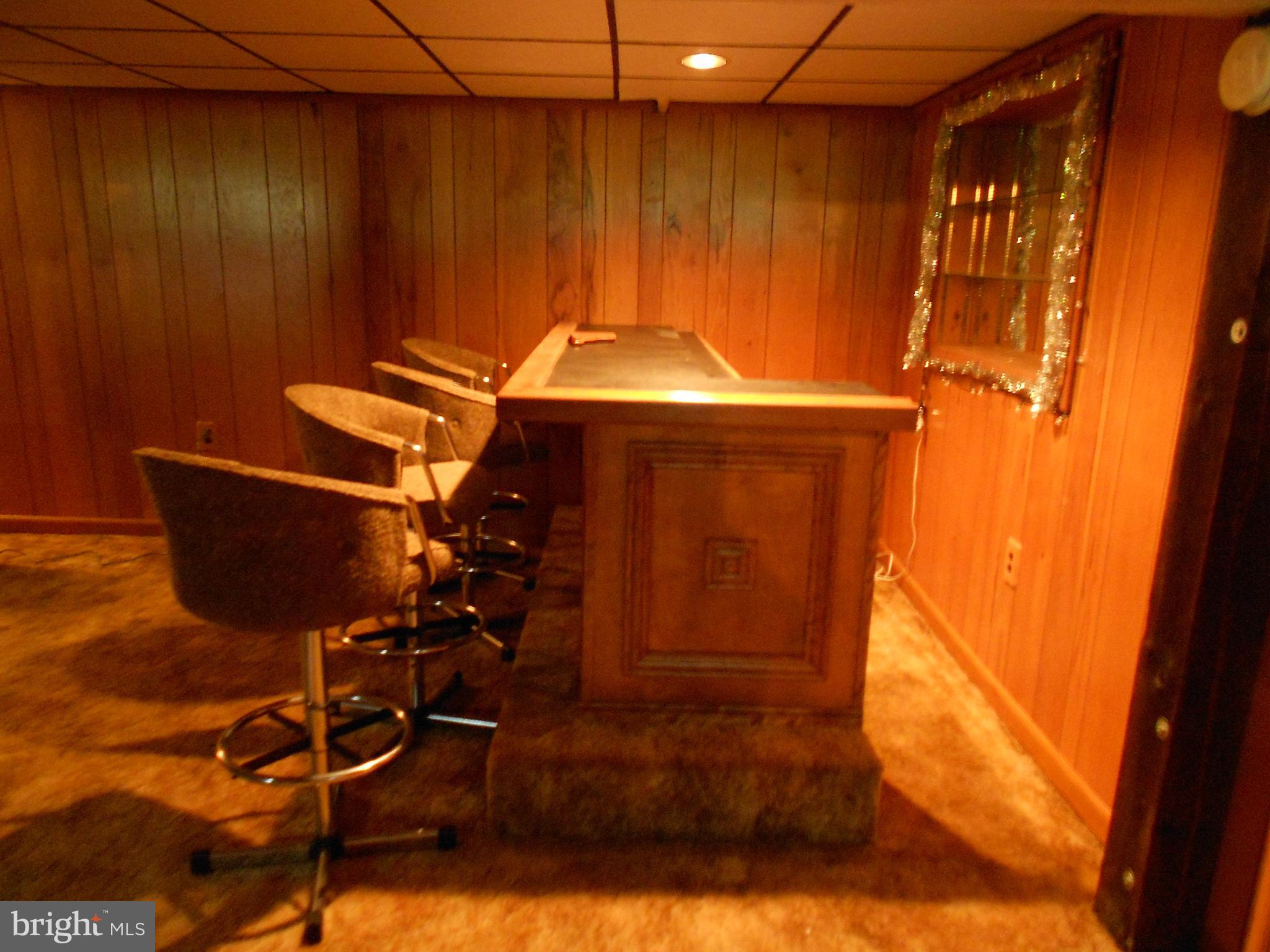 1760 Lower Rocky Dale Rd