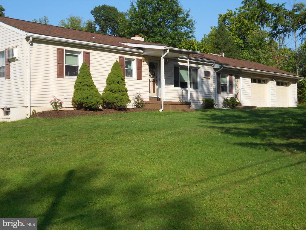 1760 Lower Rocky Dale Rd